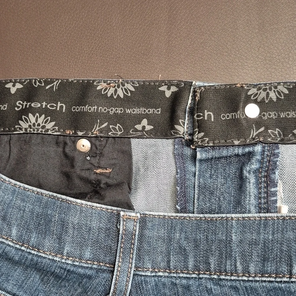 Merona Comfort-No-Gap Waistband Stretch Jeans Womens 12R Blue Straight Leg Denim